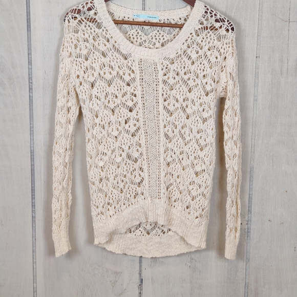 Maurices Sweaters - Maurices Cream Crochet LS Sweater Size Medium